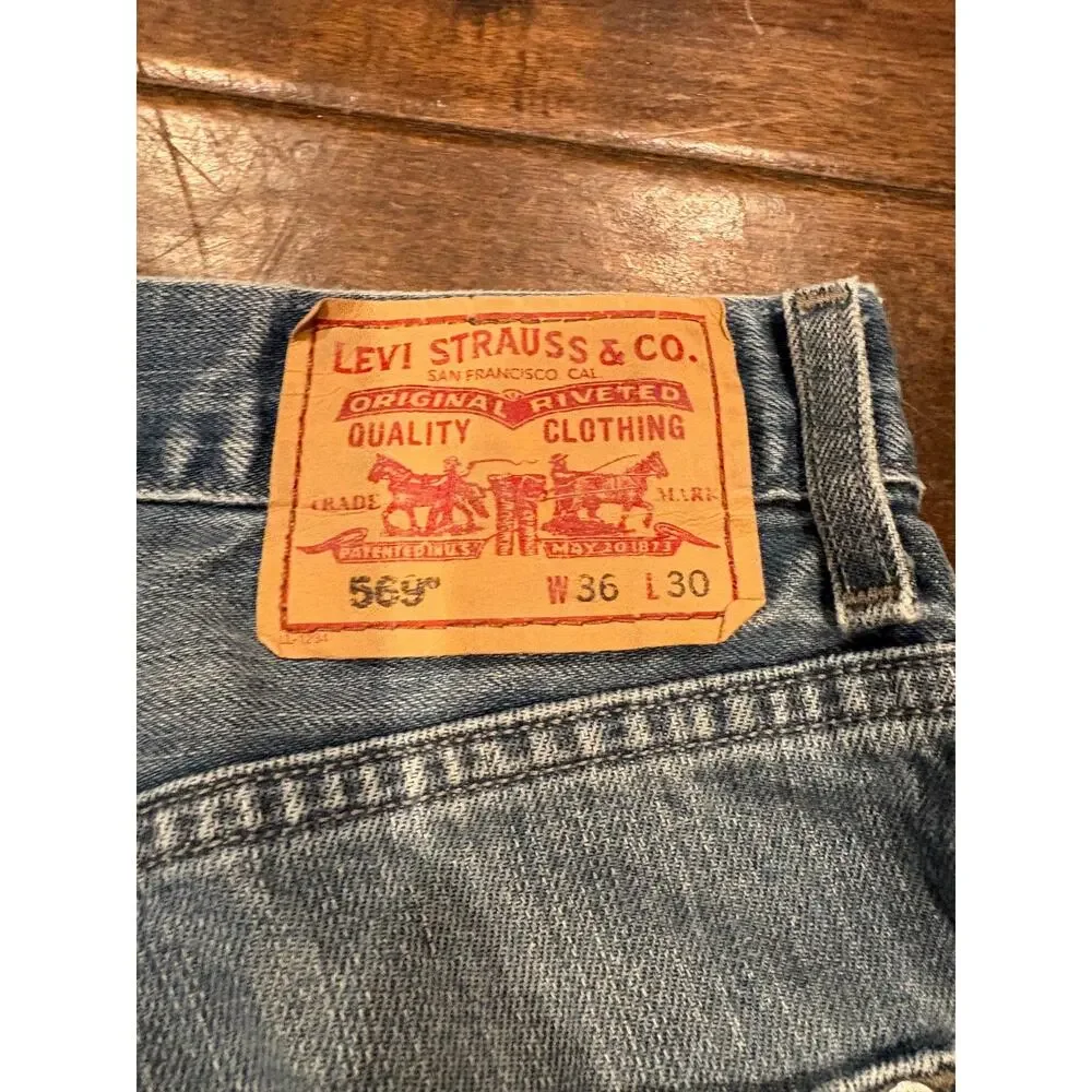 VTG 1997 Levi's 569 Loose Fit Skater Jeans Baggy Thrashed Paint Splatter 36x28